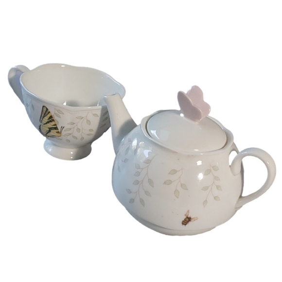 LENOX BUTTERFLY MEADOW STACKABLE TEA SET WITH CUP ONLY - Picture 3 of 5